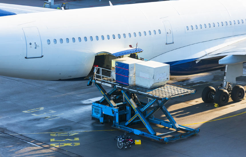 TRANSPORTE AÉREO